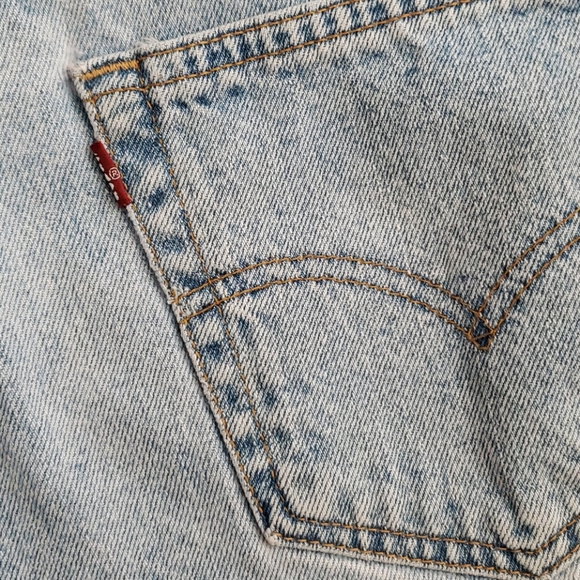 Levi's Vintage 550 Cut Off Shorts - Picture 10 of 10